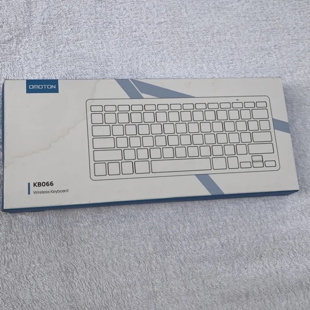ipad Keyboard - Picture 3 of 5